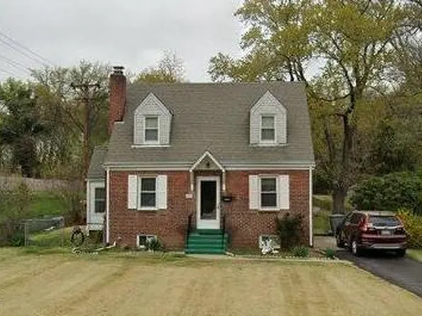 2414 Fairview Dr, Alexandria, VA 22306