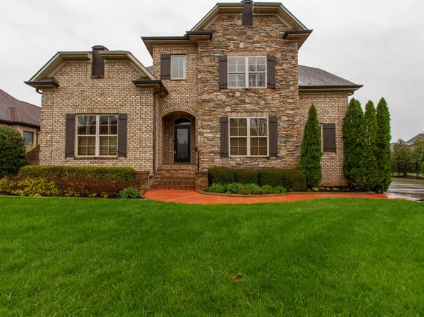 609 Gardenia Way, Murfreesboro, TN 37130