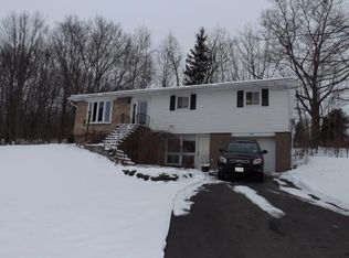 621 Fredericks Rd, Johnson City, NY 13790