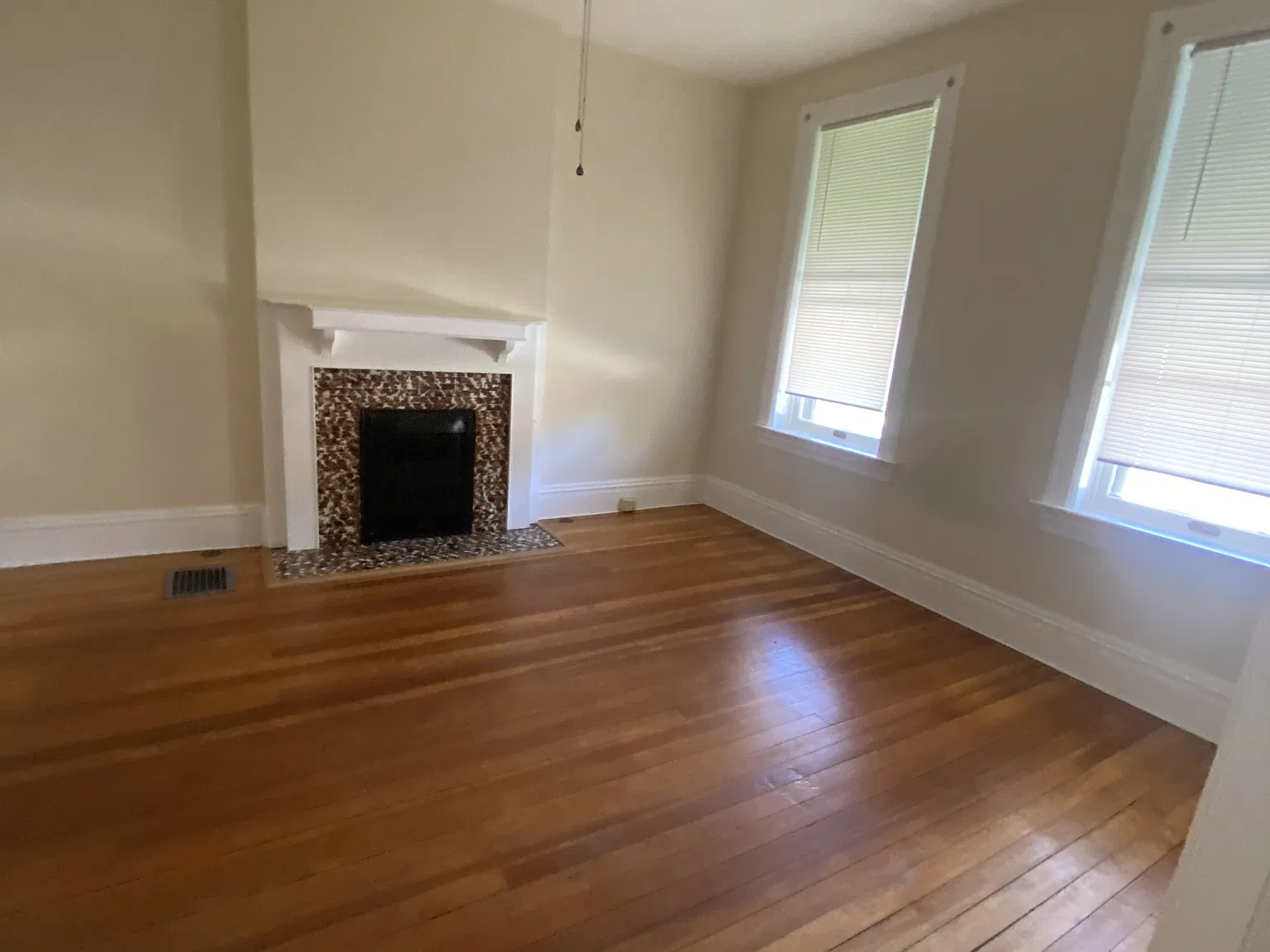 4510 Alaska Avenue - 4510 — Photo 2