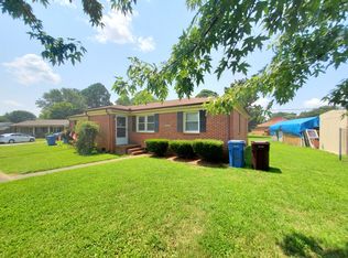 800-802 Hillwell Rd, Chesapeake, VA 23322