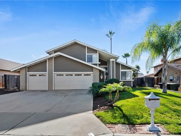 5801 Quiroz Dr, Riverside, CA 92509