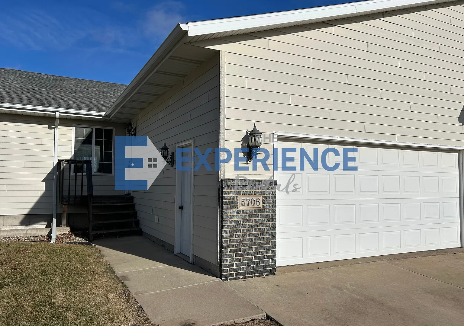 Spacious West Side Gem with Modern Comforts and Endless Possibilities! — Photo 2