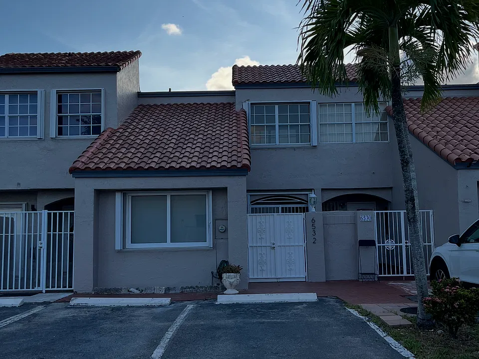6532 SW 129th Ave