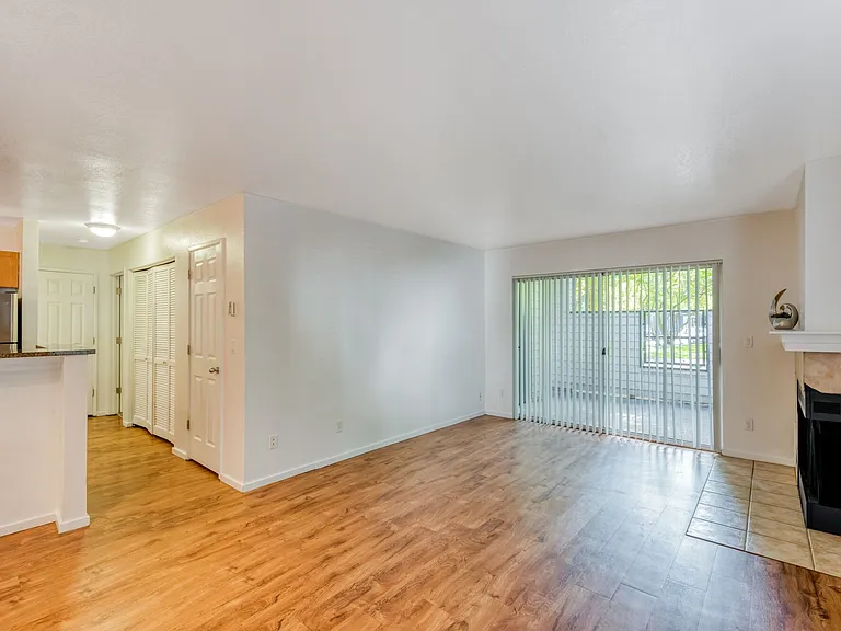 Andover Park Apartments — Photo 16