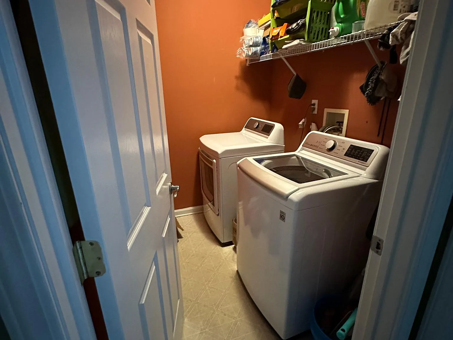 6 Durham Dr — Photo 3