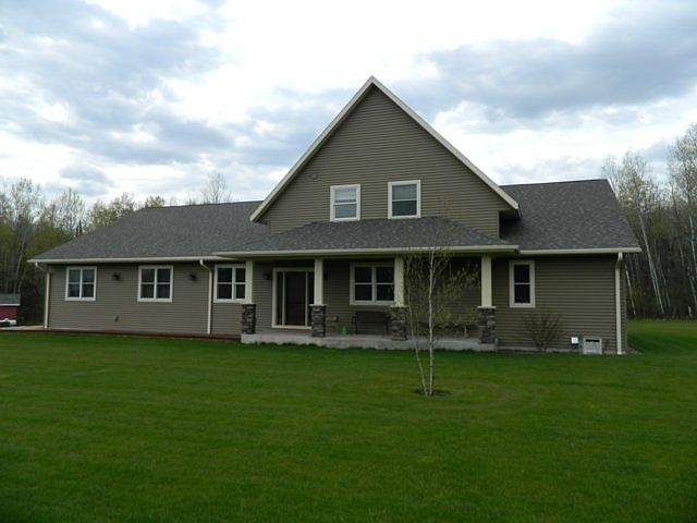 1st image of 774 Blackberry St