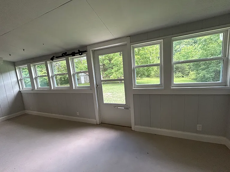 1124 Whites Mill Rd — Photo 20