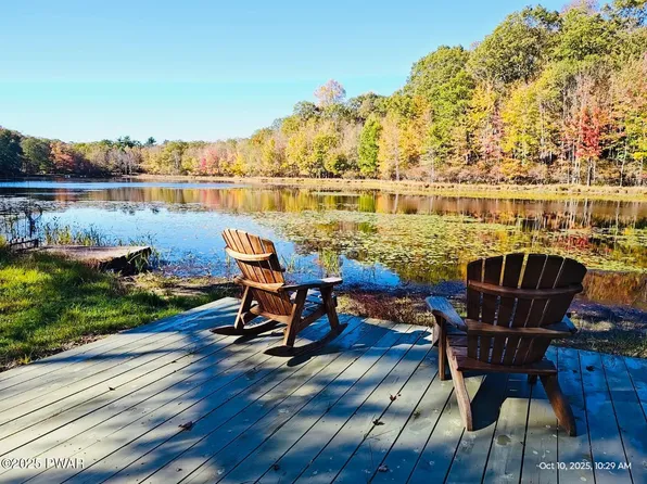 115 Yale Pl, Milford, PA 18337