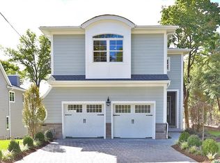 70 Norman Pl, Tenafly, NJ 07670