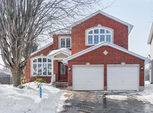 76 Frontenac Blvd, Russell, ON K0A1W0