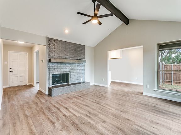 3rd image of 649 Reno St