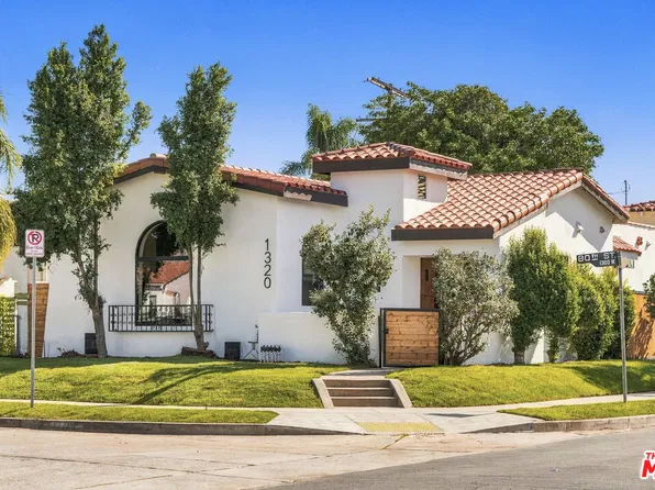 1320 W 80th St, Los Angeles, CA 90044