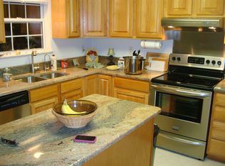 121 SW Cessna Ct, Lake City, FL 32025