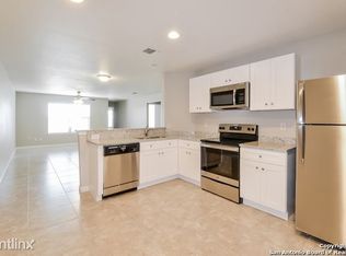 7050 Hallie Rdg, San Antonio, TX 78227