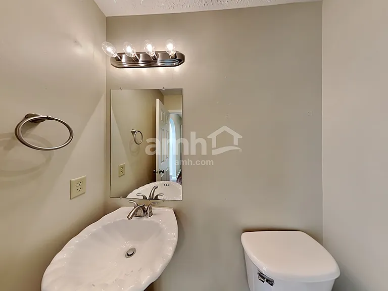 4906 Bixby Ridge Dr E — Photo 10
