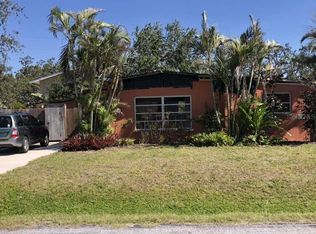 1465 Fundy Rd, Venice, FL 34293