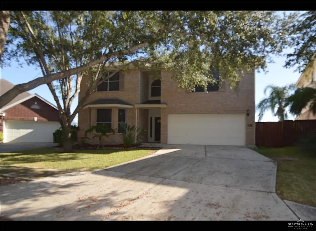 4 bed, 2.5 bath, 2785 sqft, $2,450 — Photo 1