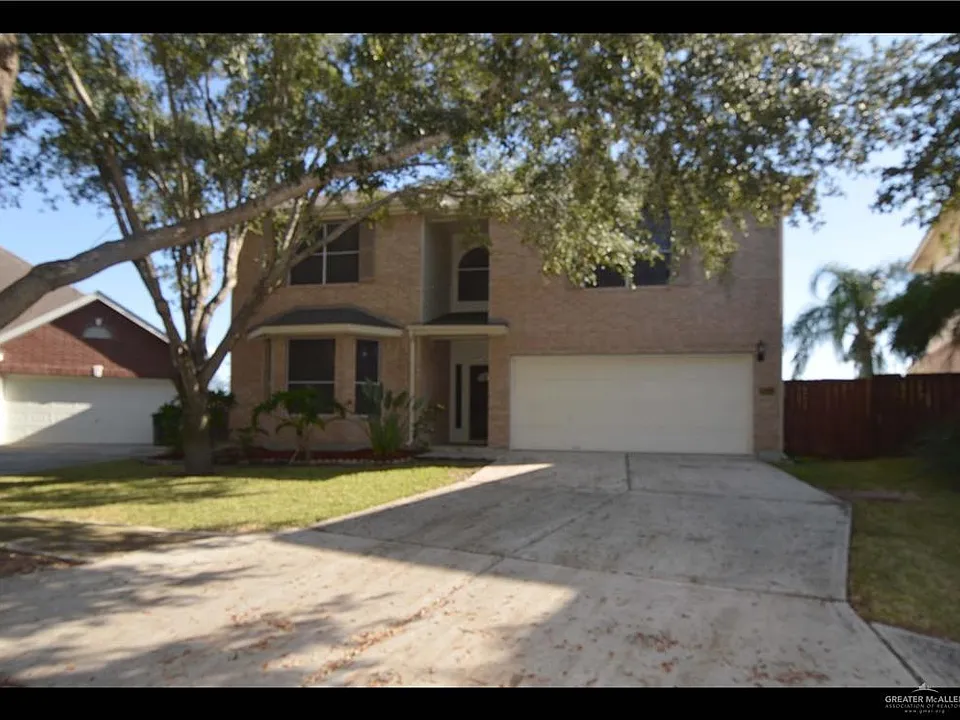 3901 Santa Lydia St