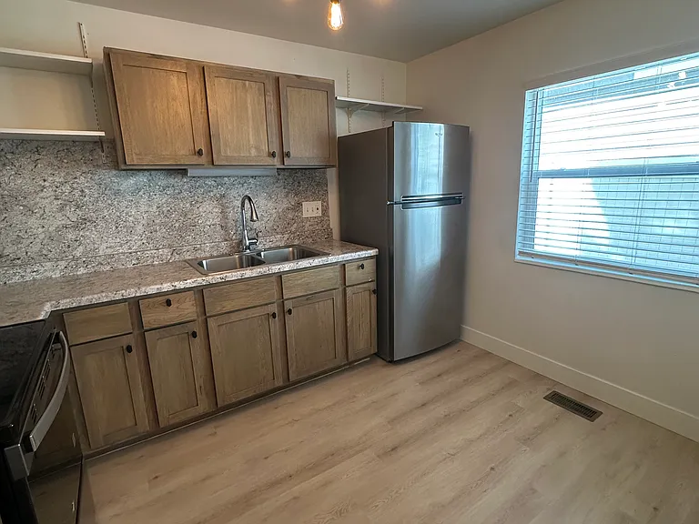 1012 S West Temple St #1 — Photo 3