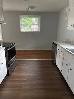 3 bed, 1.0 bath, 1114 sqft, $1,225 — Photo 4
