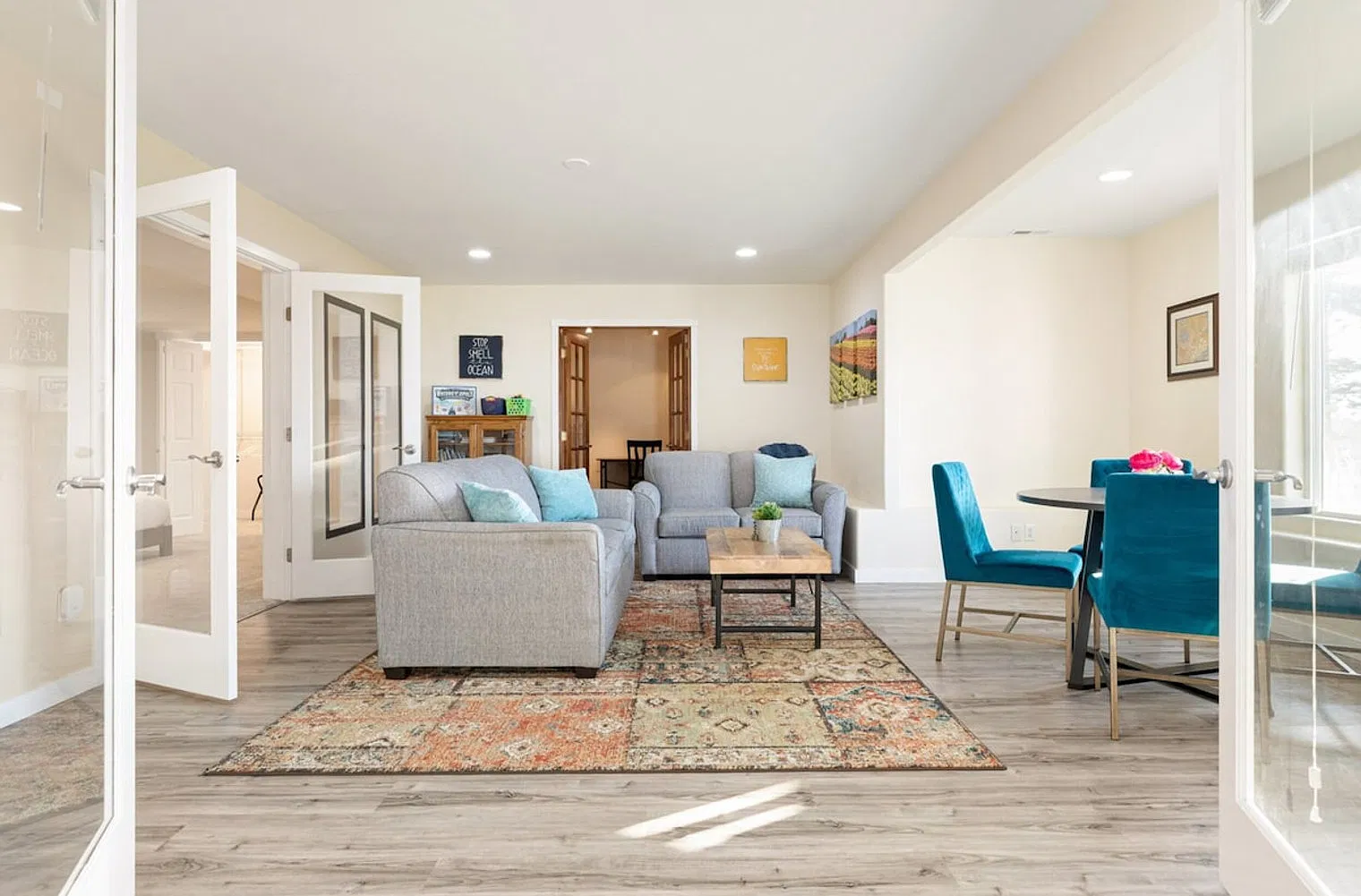 4 bed, 2.5 bath, $6,441 — Photo 1
