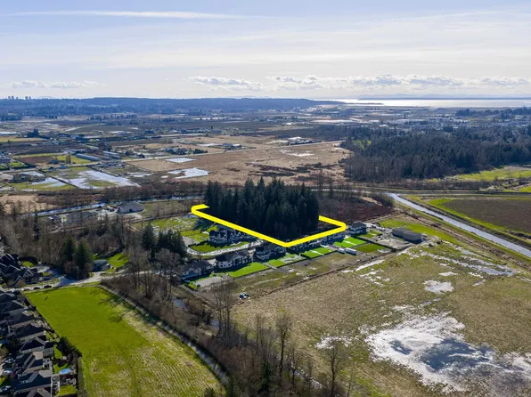 16087 59th Ave, Surrey, BC V3S 7A5