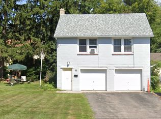 510 Mohawk St, Lewiston, NY 14092