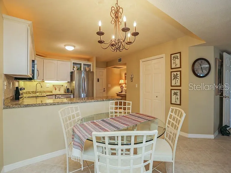 1050 Longboat Club Rd #502 — Photo 6