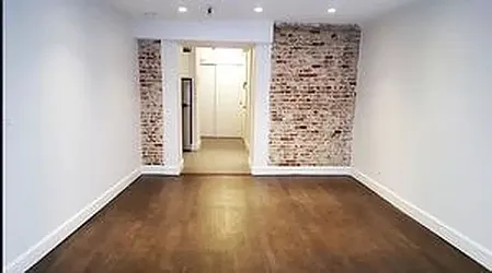 Rented by W Brothers Brokerage LLC