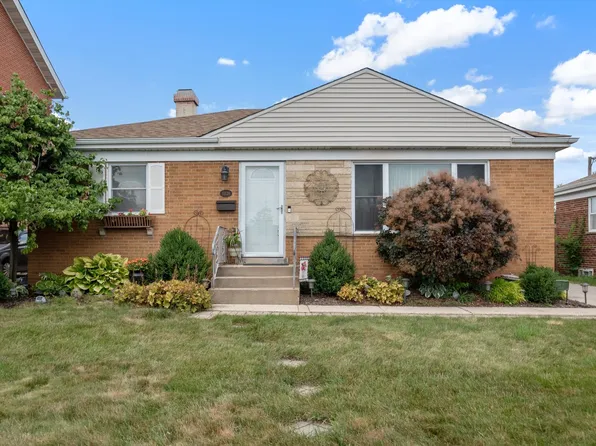 11128 W Shelley St, Westchester, IL 60154