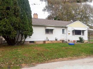 521 E Dale St, Waterloo, IA 50703