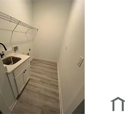 1128 Bismarck Rd — Photo 2