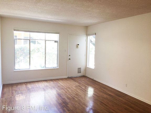 2nd image of 1420 17th St APT 4
