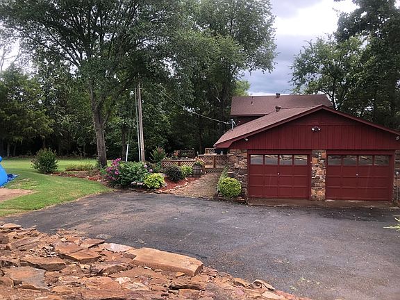 Double garage