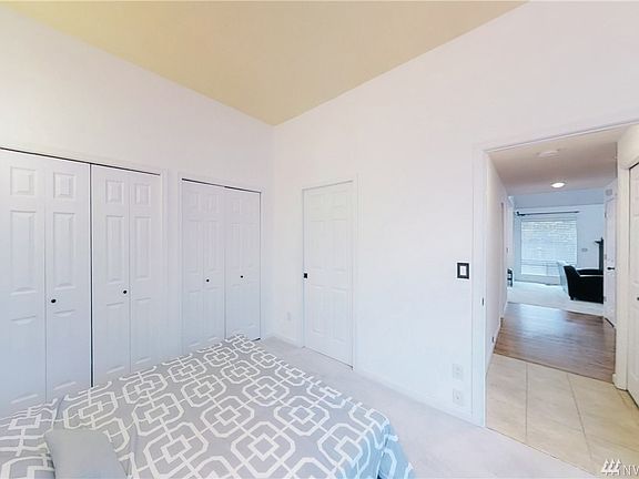 5th image of 1601 159th Ave NE