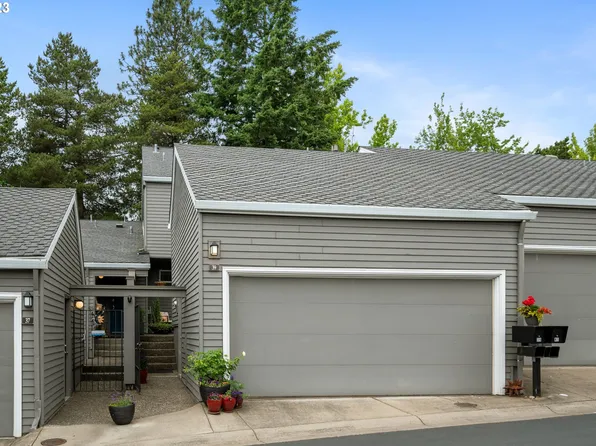 39 Greenridge Ct, Lake Oswego, OR 97035