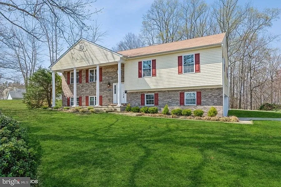 2795 Berry Hills Rd photo 1