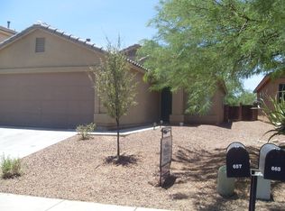 657 W Firehawk Dr, Green Valley, AZ 85614