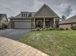 7043 Mountain Spring Ct, Roanoke, VA 24018