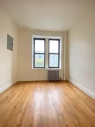 Rented by KNOCKKNOCK LLC