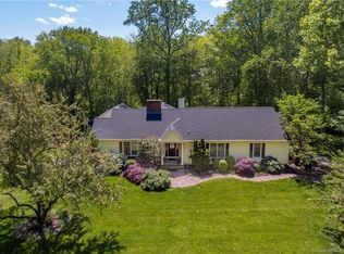 119 Laurel Crest Rd, Madison, CT 06443