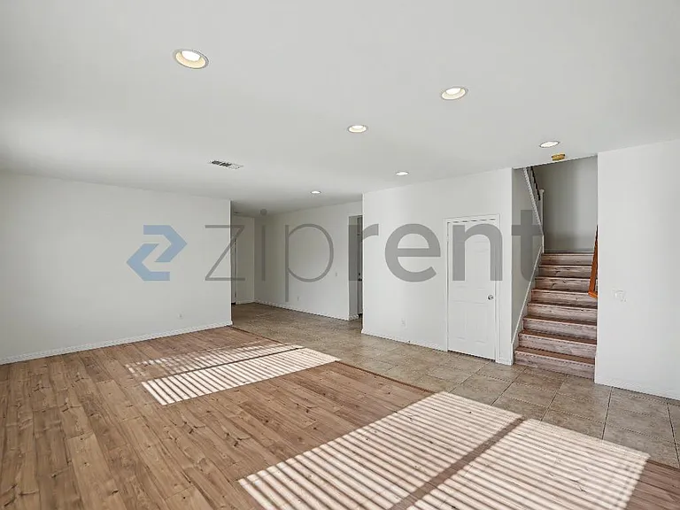 25014 Oliver Way — Photo 16