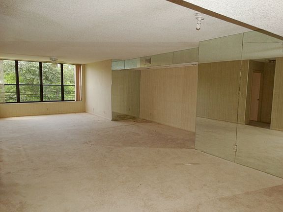 2nd image of 2660 Carambola Cir N APT 301