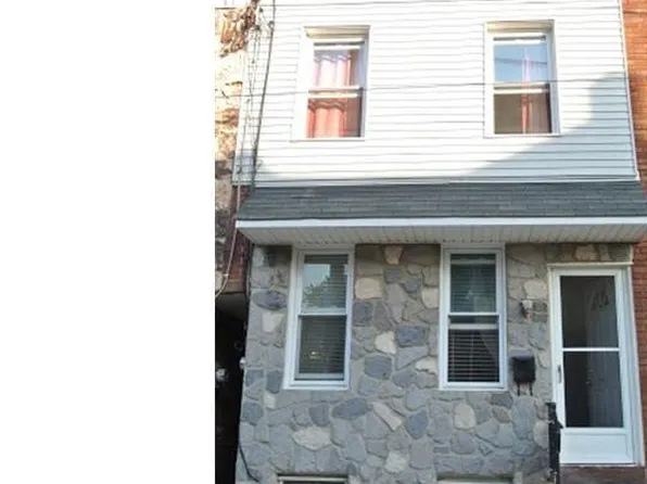 4617 Salmon St, Philadelphia, PA 19137