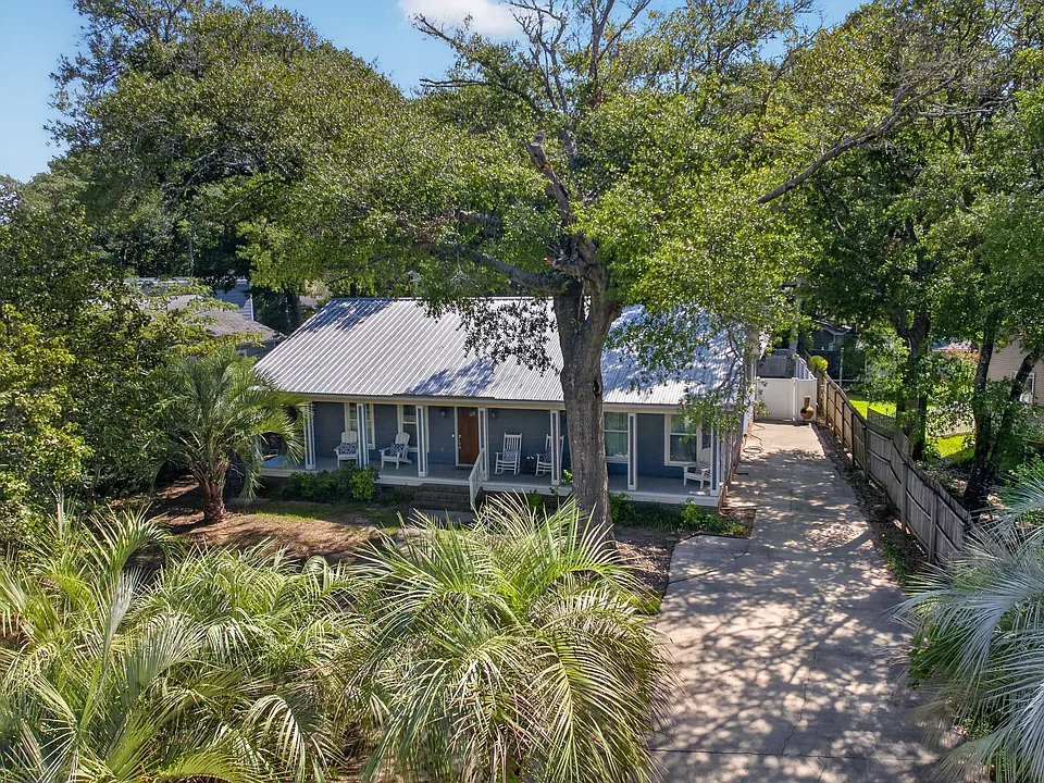 108 Paula Cir
