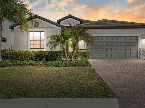 707 Fire Bush Ct, Bradenton, FL 34212