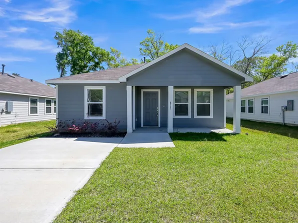 811 Jefferson Ave, Cleveland, TX 77327