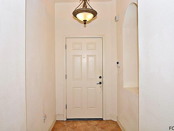 3rd image of 25 Ocean Crest Way APT 1231