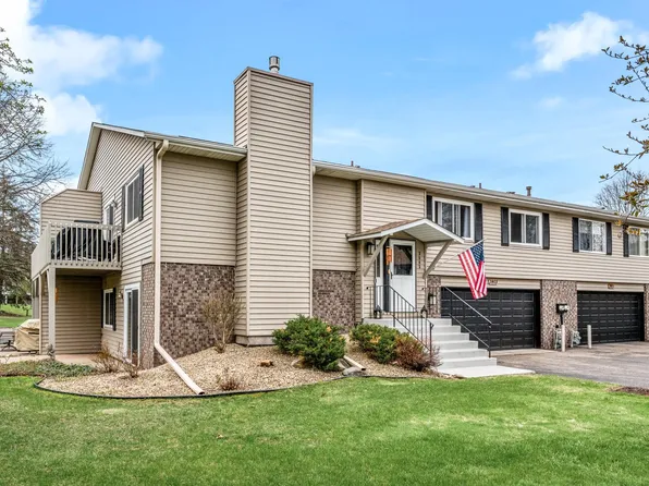 3903 Gershwin Ave N, Oakdale, MN 55128
